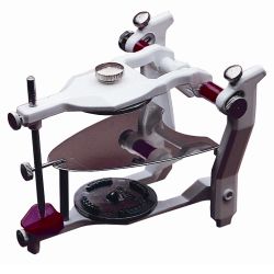 Light Balanced artikulátor